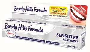 Wirkung der Paste Beverly Hills Formula Whitening Sensitive auf empfindliche Zähne